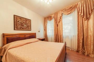 Люкс двухкомнатный в Гостинице Театральный